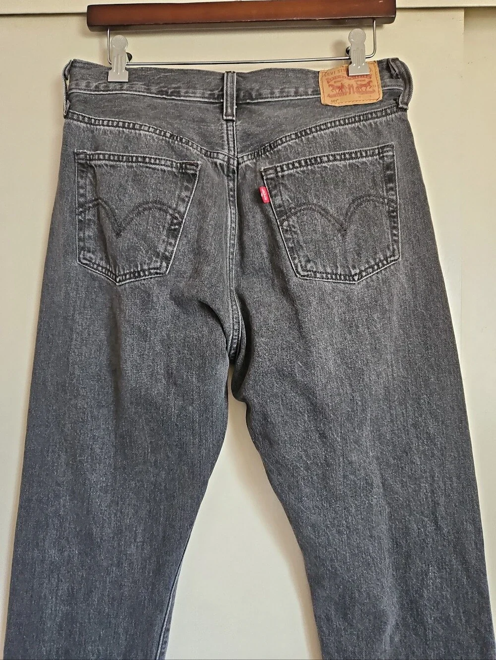 Levi's 501 Charcoal Gray Washed Straight Jeans Raw Hem Button Fly Size 29X30